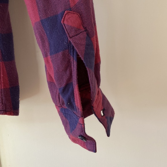 RAILS Button Down, Small - Picture 4 of 11